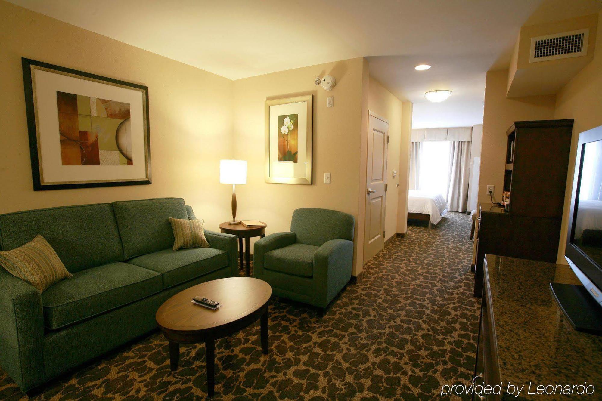 Hilton Garden Inn Charlotte/Concord Bilik gambar